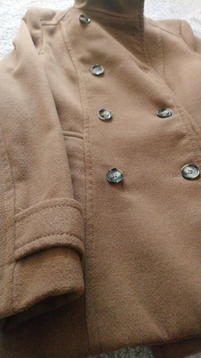 Płaszcz kurtka brązowa guziki H&M rozmiar 36 S