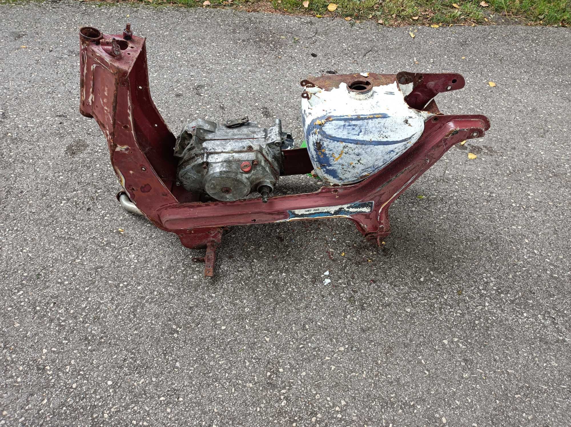 Simson Sr 50 silnik 4b części enduro S51 rama