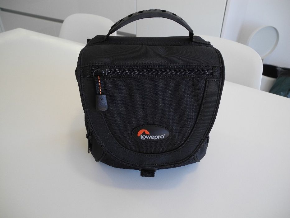 Mala Lowepro Nova