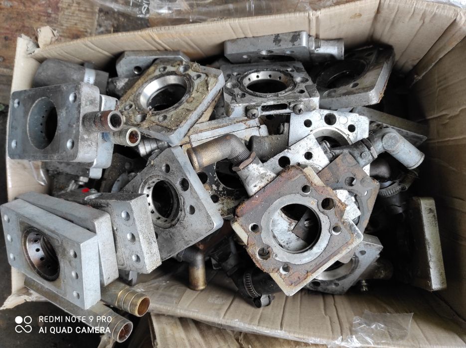 Міксер подушка моноінжектора моновприск 1.8-2.0 VW Пассат,Гольф,Ауді
