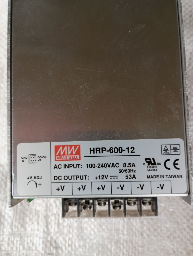 Блок питания Mean Well HRP-600-12
