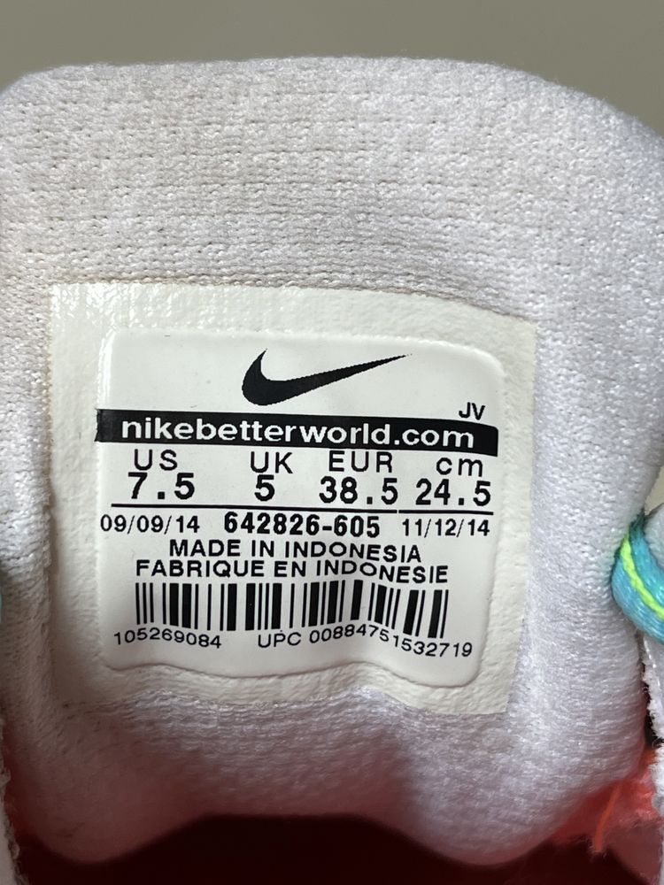 Кросовки Nike  розмір 38