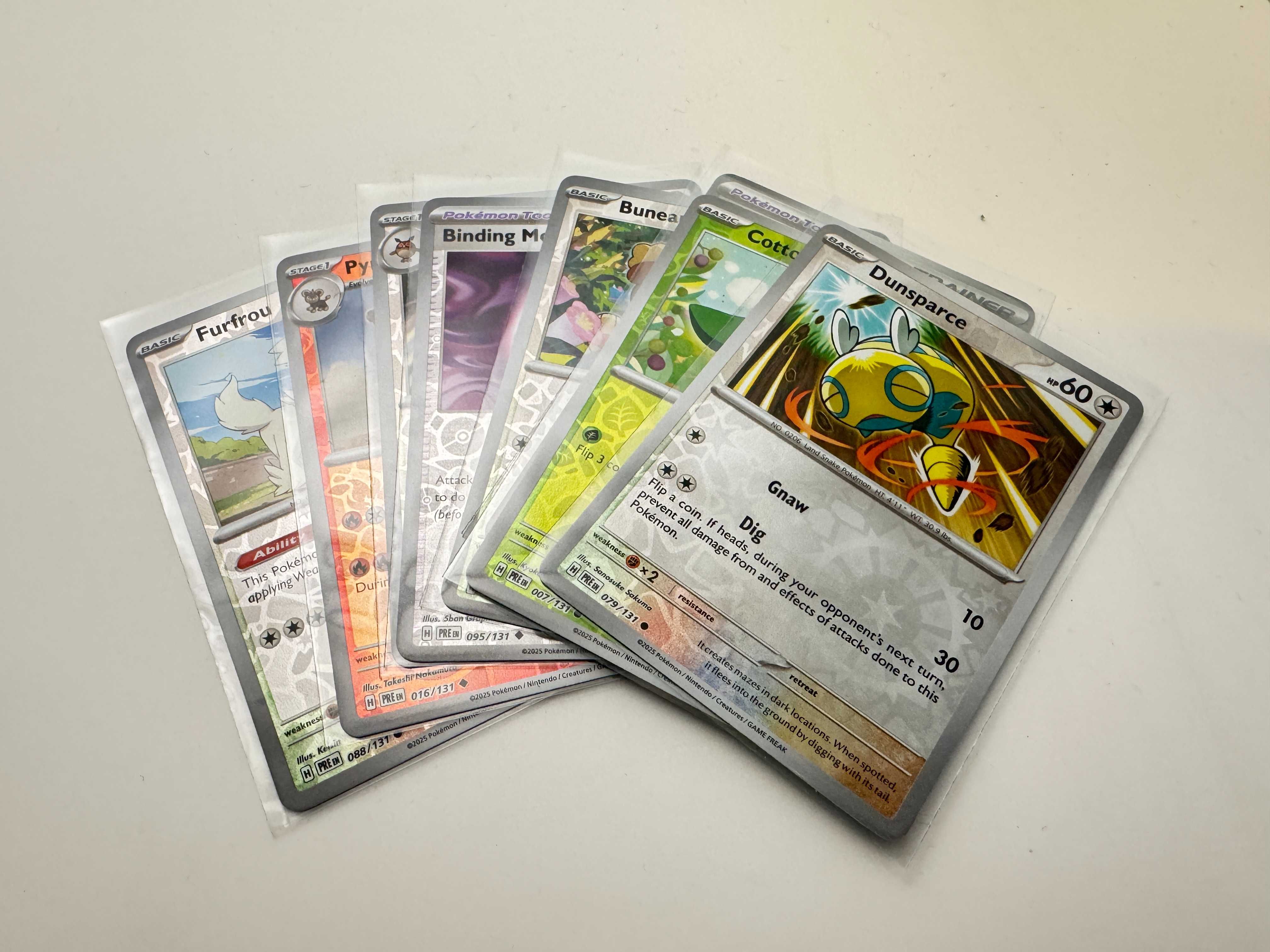 Pokemon - Prismatic Evolutions - Flareon EX, Master Ball i inne