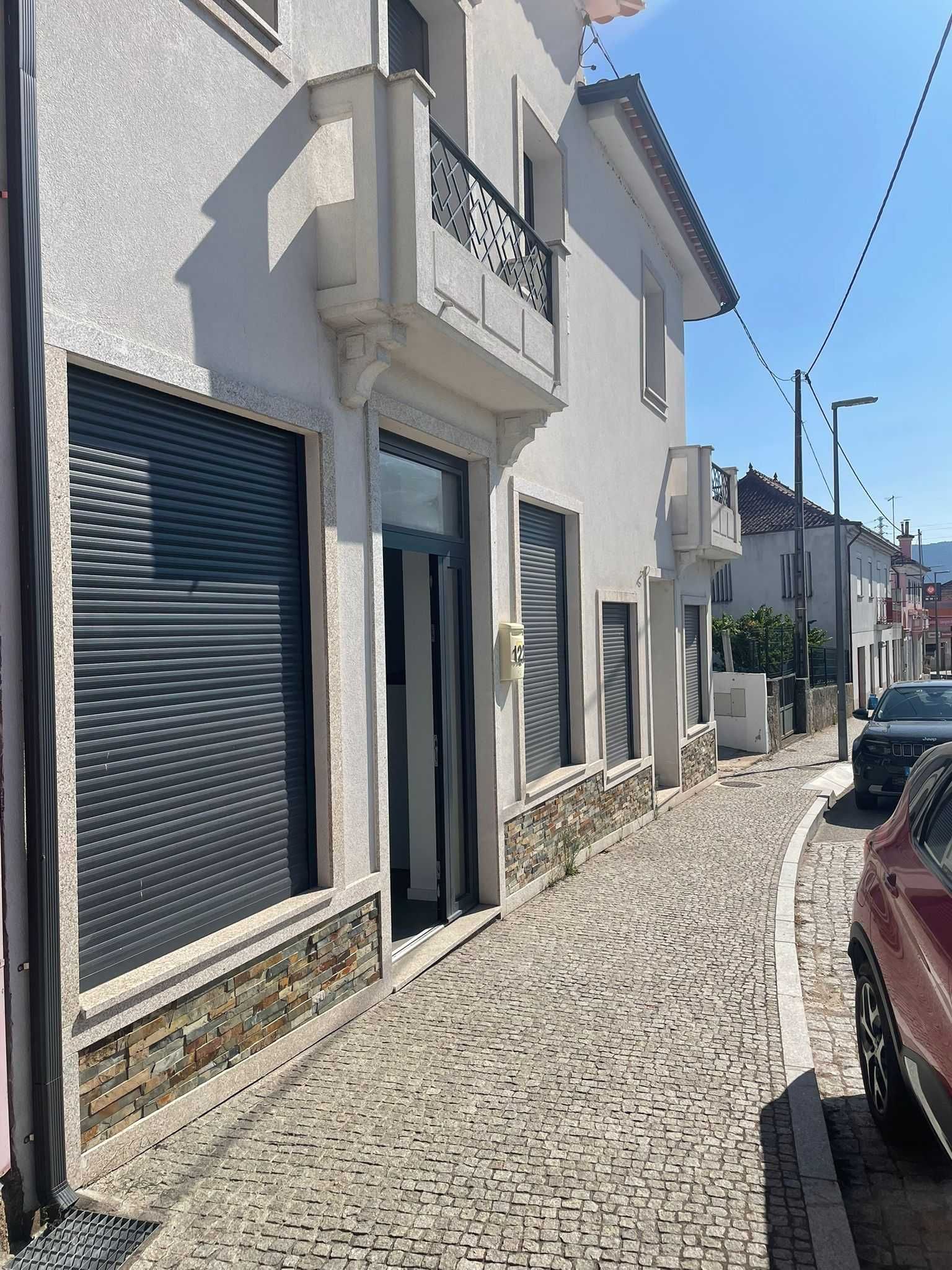 Loja na N2 70m2 Centro de Vidago