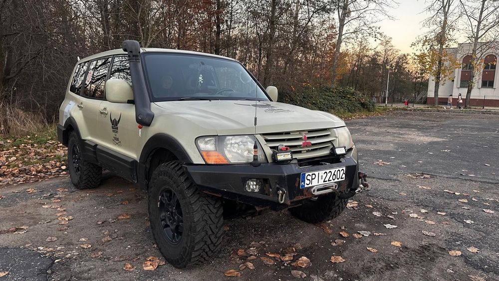 Mitsubishi Pajero Mitsubishi Pajero 3.2 DiD — Wyprawówka / Daily