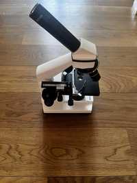 Mikroskop dla icznia  delta