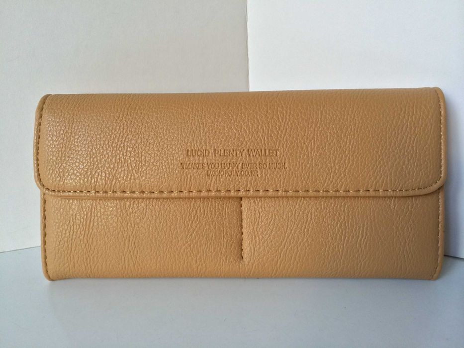 Carteira de couro sintético