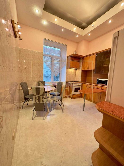 Довготривала оренда 3к Центр, метро Олімпійська, Євроремонт, БЕЗ %%%