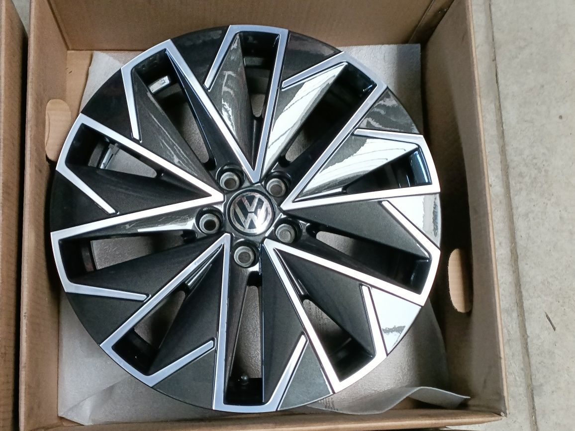 NOWE Alufelgi VW 17 cali 5x100 Polo Golf Vento Bora