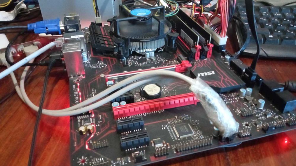 Материнская плата Z270-I5 7400/16GB-DDR4-2400Mhz ,s1151