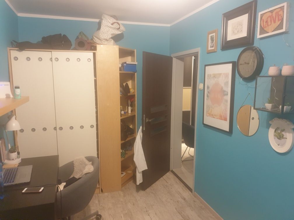 Pokój w 3 pokojowym luksusowym mieszkaniu
