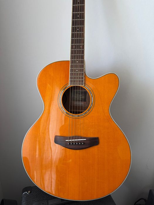 Yamaha cpx 600 gitara elektro akustyczna