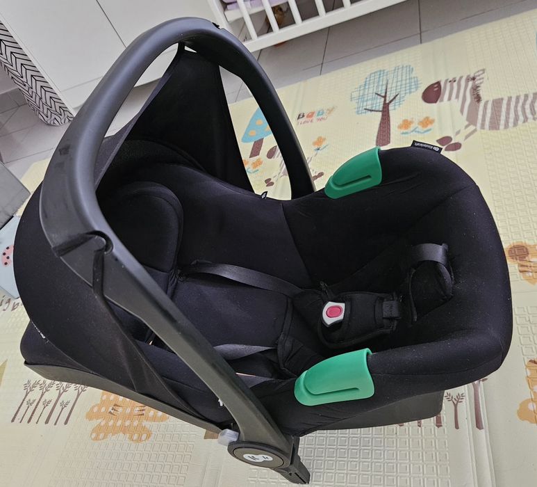 Ovo Kinderkraft em bom estado