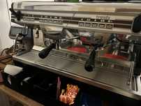 Продам кофемашину Nuova Simonelli Appia II