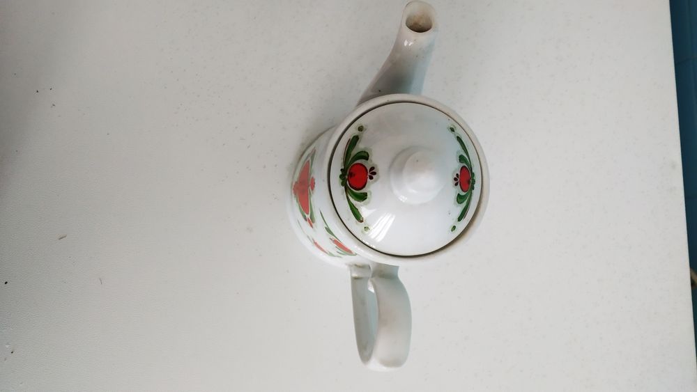 Jarra decorativa em vidro, e outros vintage.