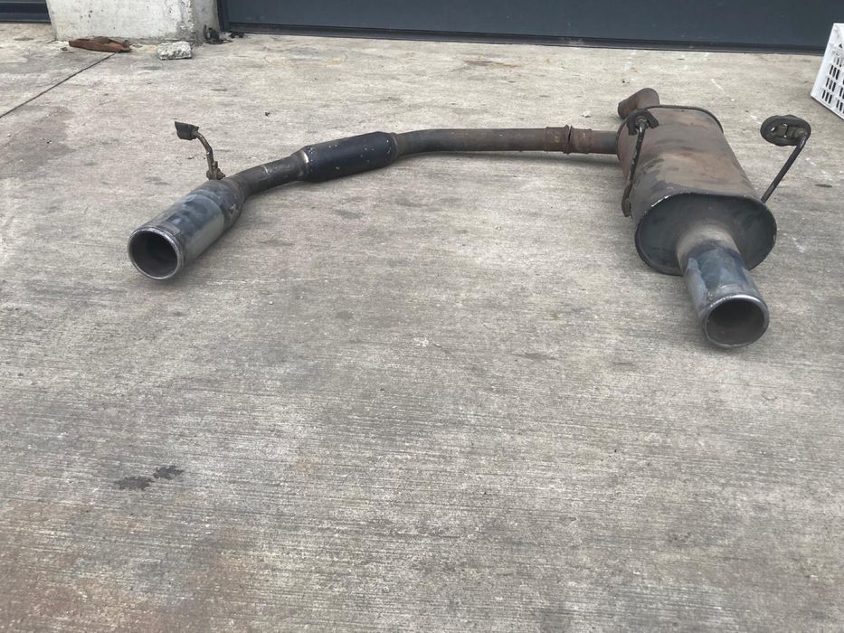 Wydech Remus podwojny