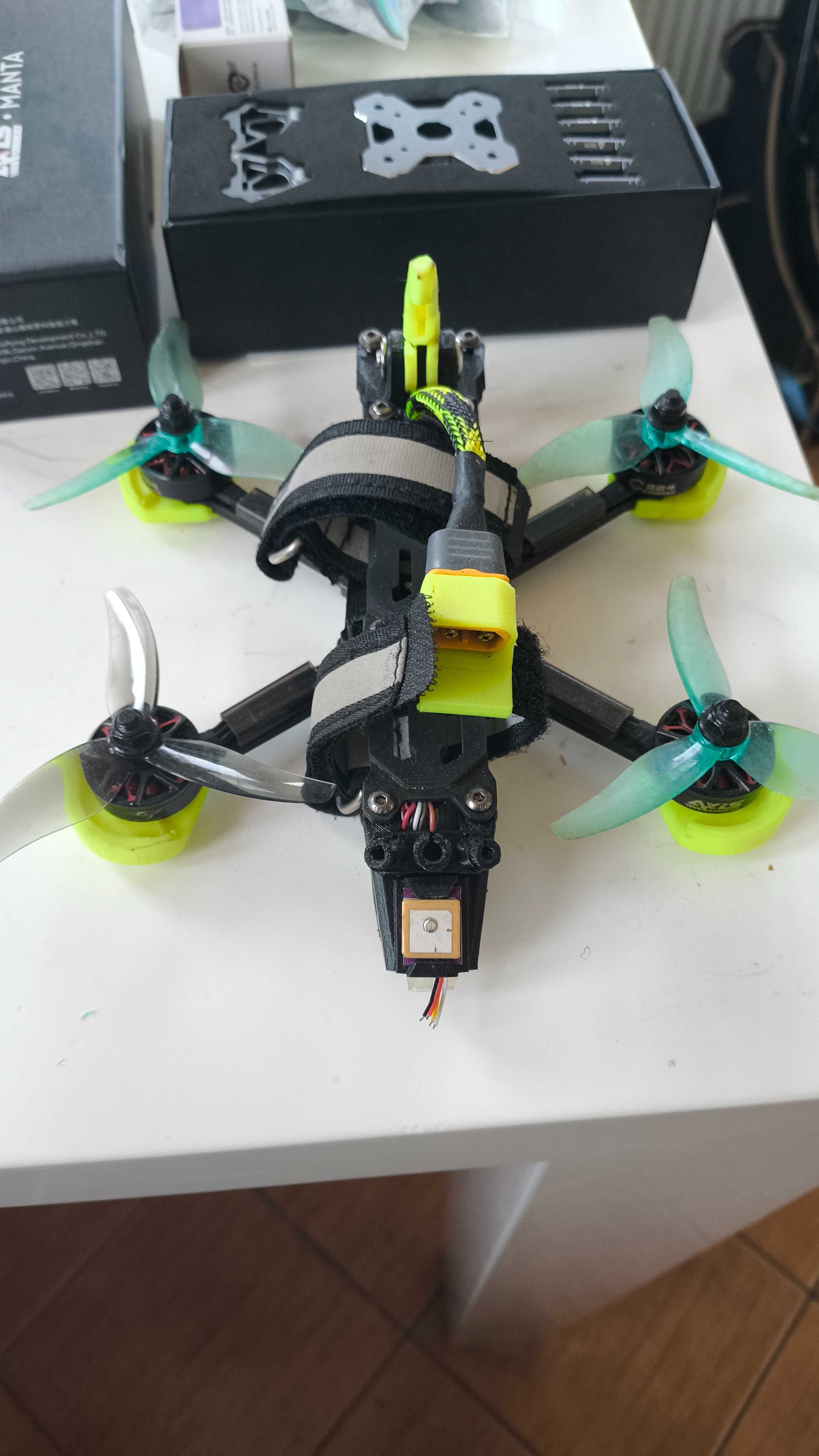 Dron Axiflying Manta 3,6 (bez DJI O3)