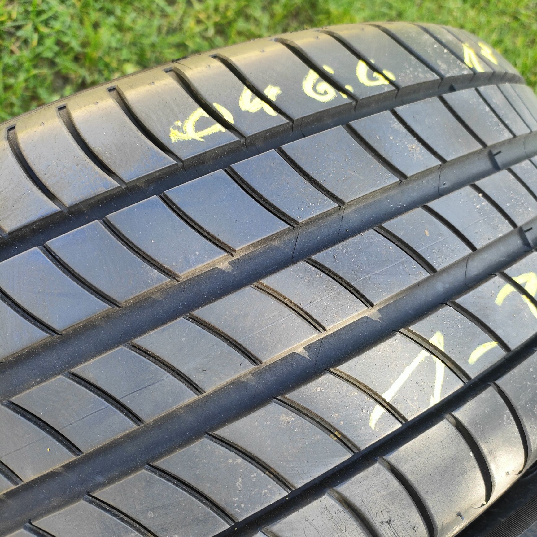 1x Michelin Primacy 3 215/55R16 93V 1 sztuka letnia