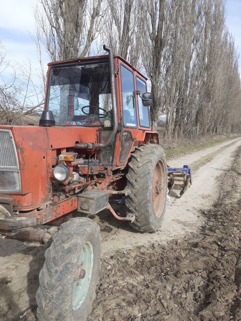 Трахтор юмз 6,відмінний стан