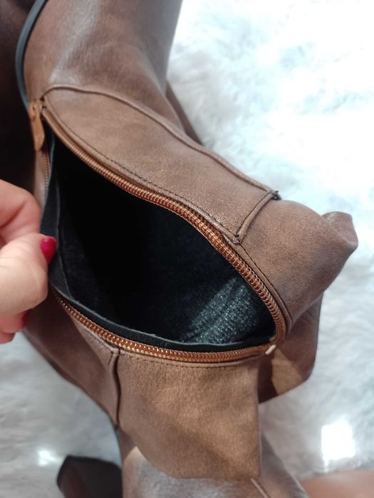 (39/40) Brązowe Kozaki za kolano muszkieterki wieczorowe, Nowe