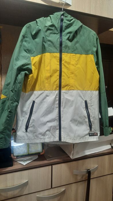 Легенько курточка