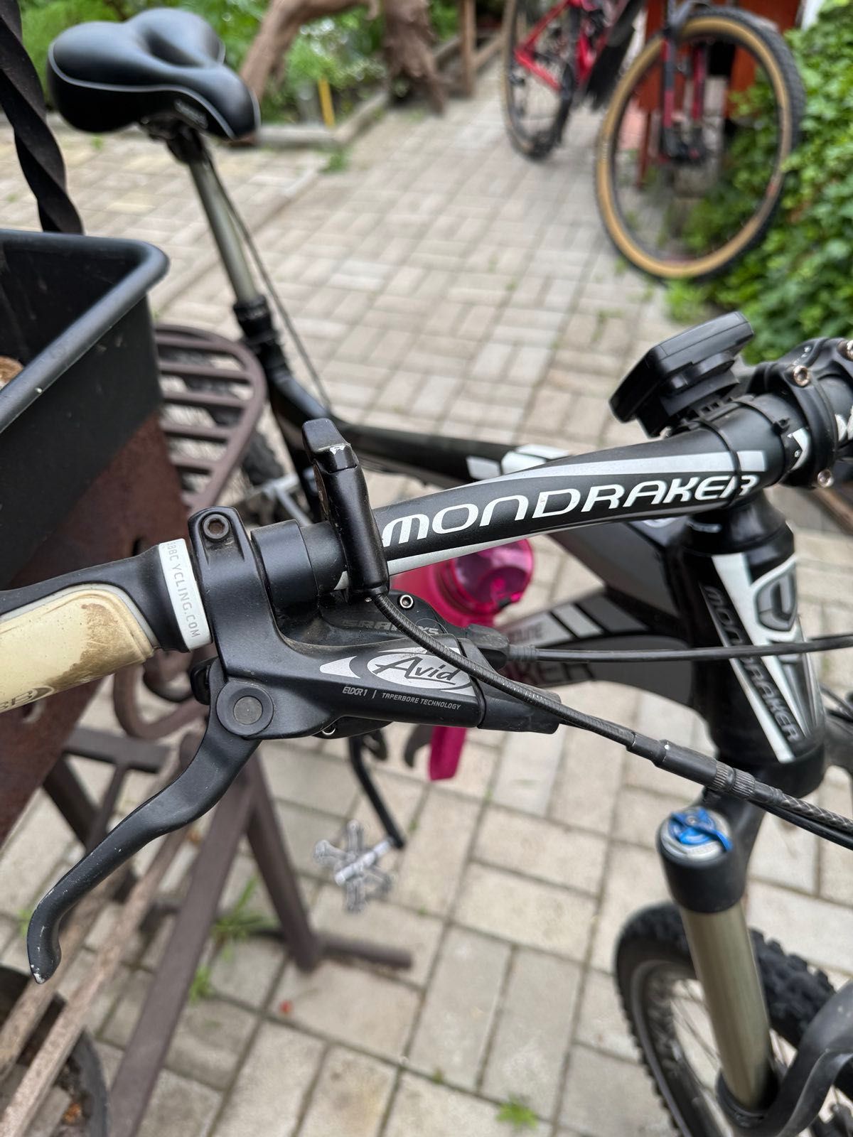 Двохподвес Mondraker Dune