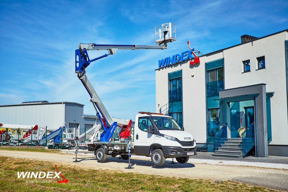 Podnośnik koszowy zwyżka podest ruchomy - Multitel HX 200 EX Iveco