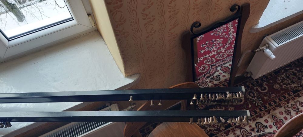 Dwa podwojne czarne karnisze PRL 170 cm każdy