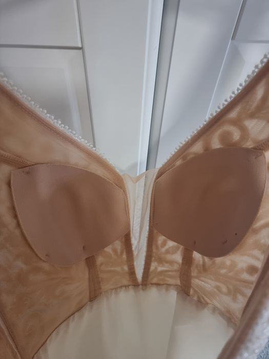 Suknia ślubna rozmiar 40 White lady