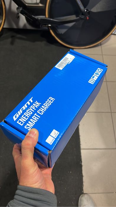 Ładowarka do roweru Giant Energypak Smart Charger 6A Nowa