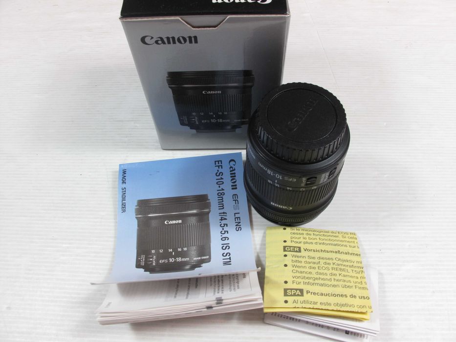 Canon 10-18 STM Grande Angular na caixa