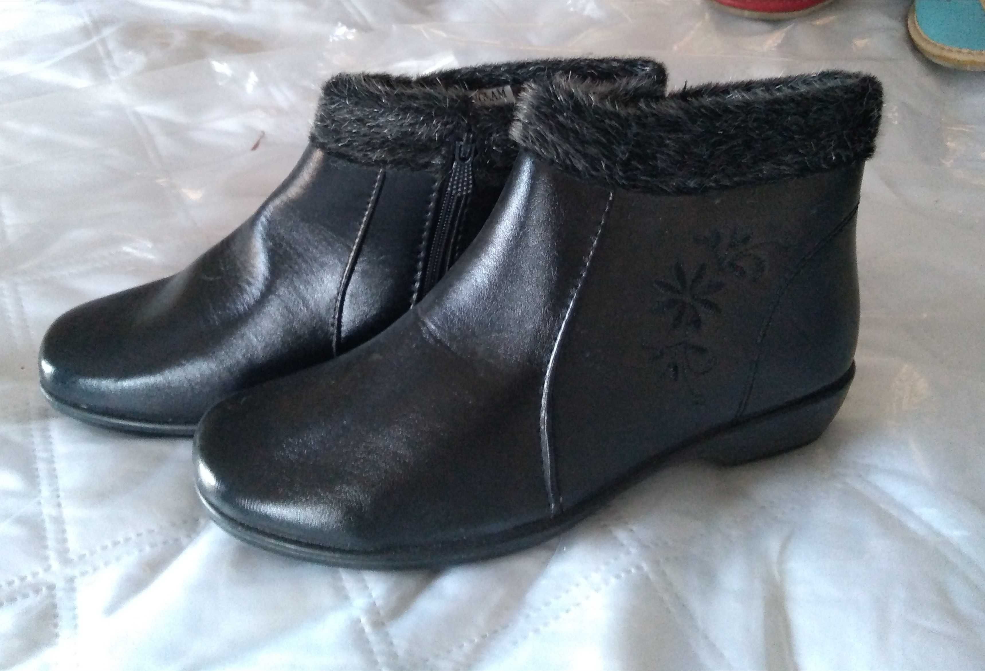 Buty damskie, półbuty rozm 40(38)