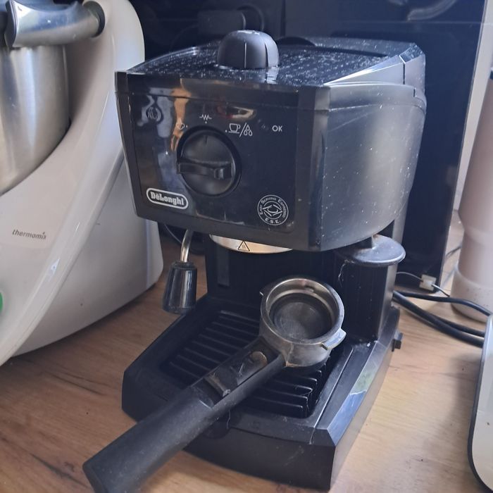 Ekspres do kawy DeLonghi typ EC151.B