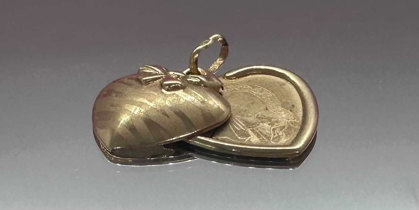 Złota przywieszka sekretnik 585 Matka Boska serce 585 2g NOWE /Cz-wa
