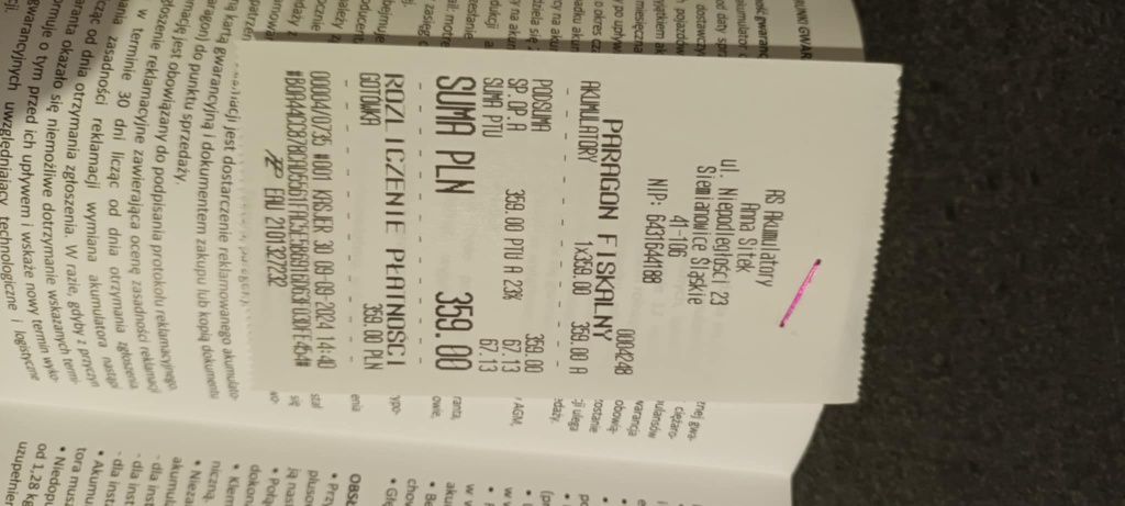 Akumulator samochodowy.