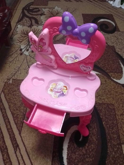 Столик трюмо дитяче