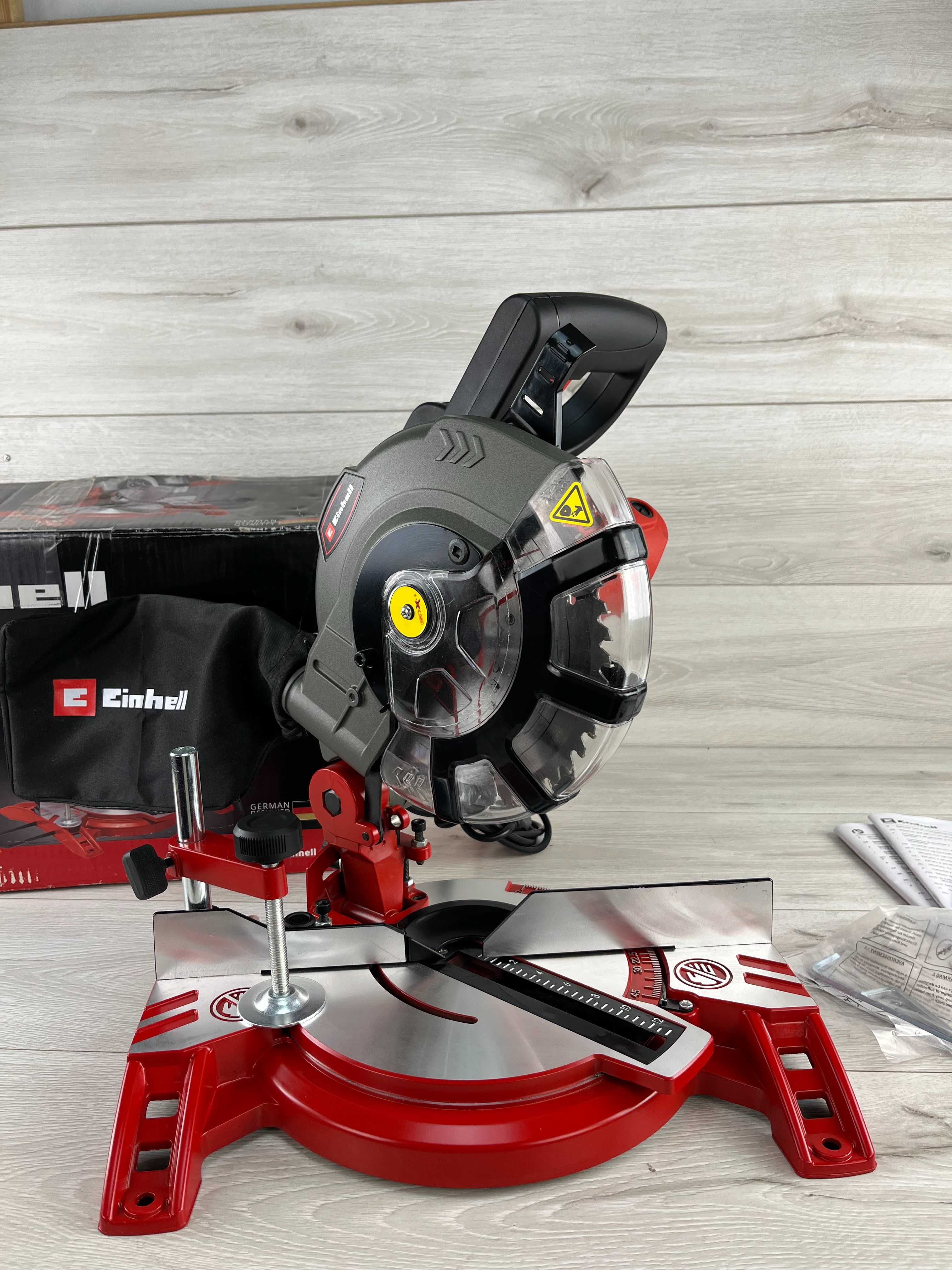 Пила торцювальна Einhell TC-MS 2112