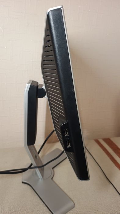 Монітор Dell 1907FPt