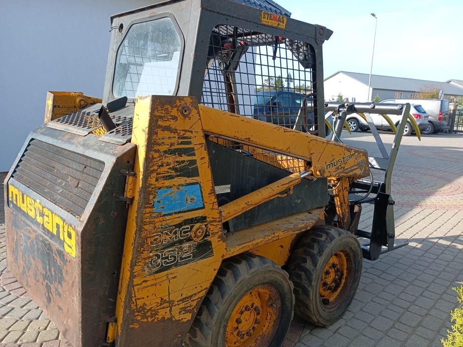 Miniładowarka Mustang Bobcat Case