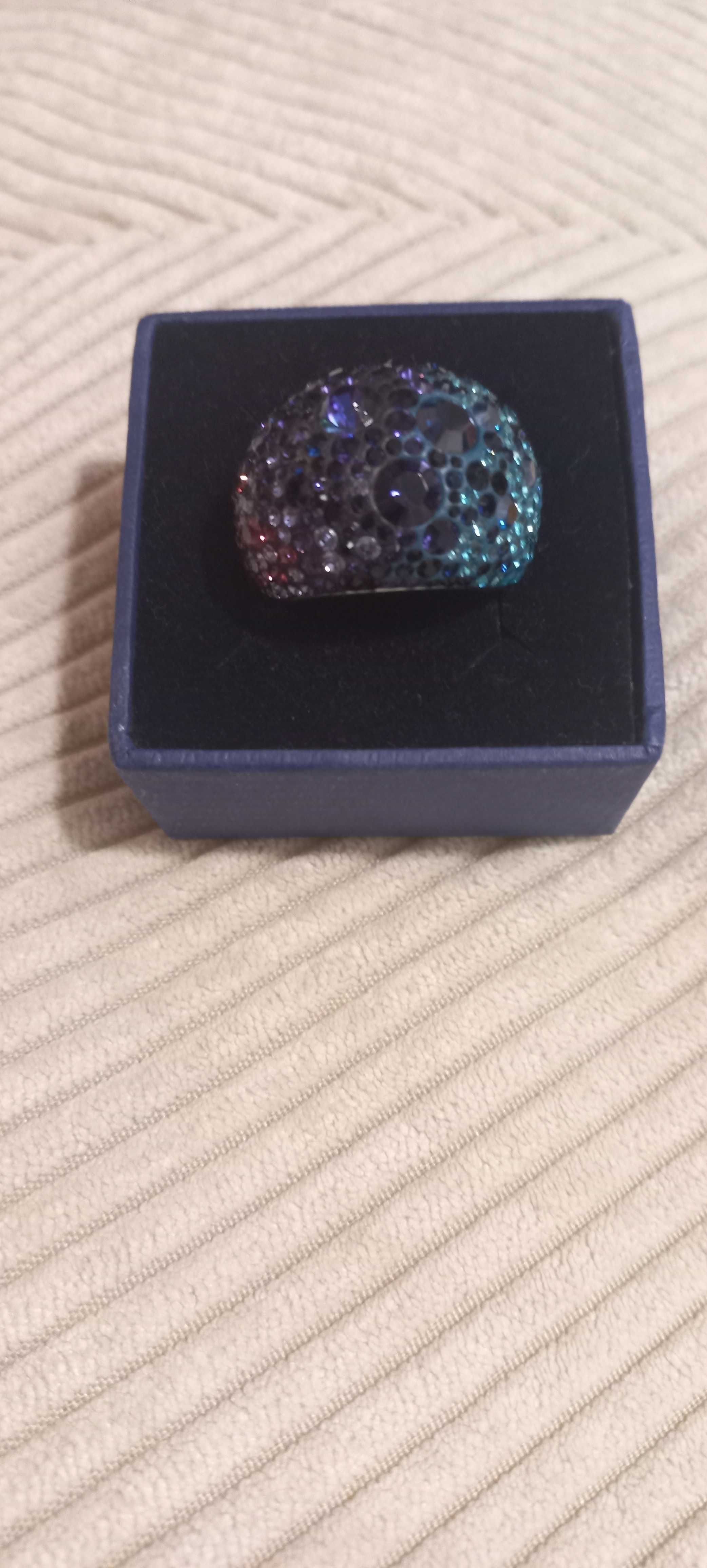 Swarovski  - oryginlany pierścionek CHIC, rozmiar 55