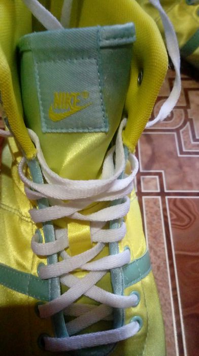 Стильные кеды-полуботинки NIKE