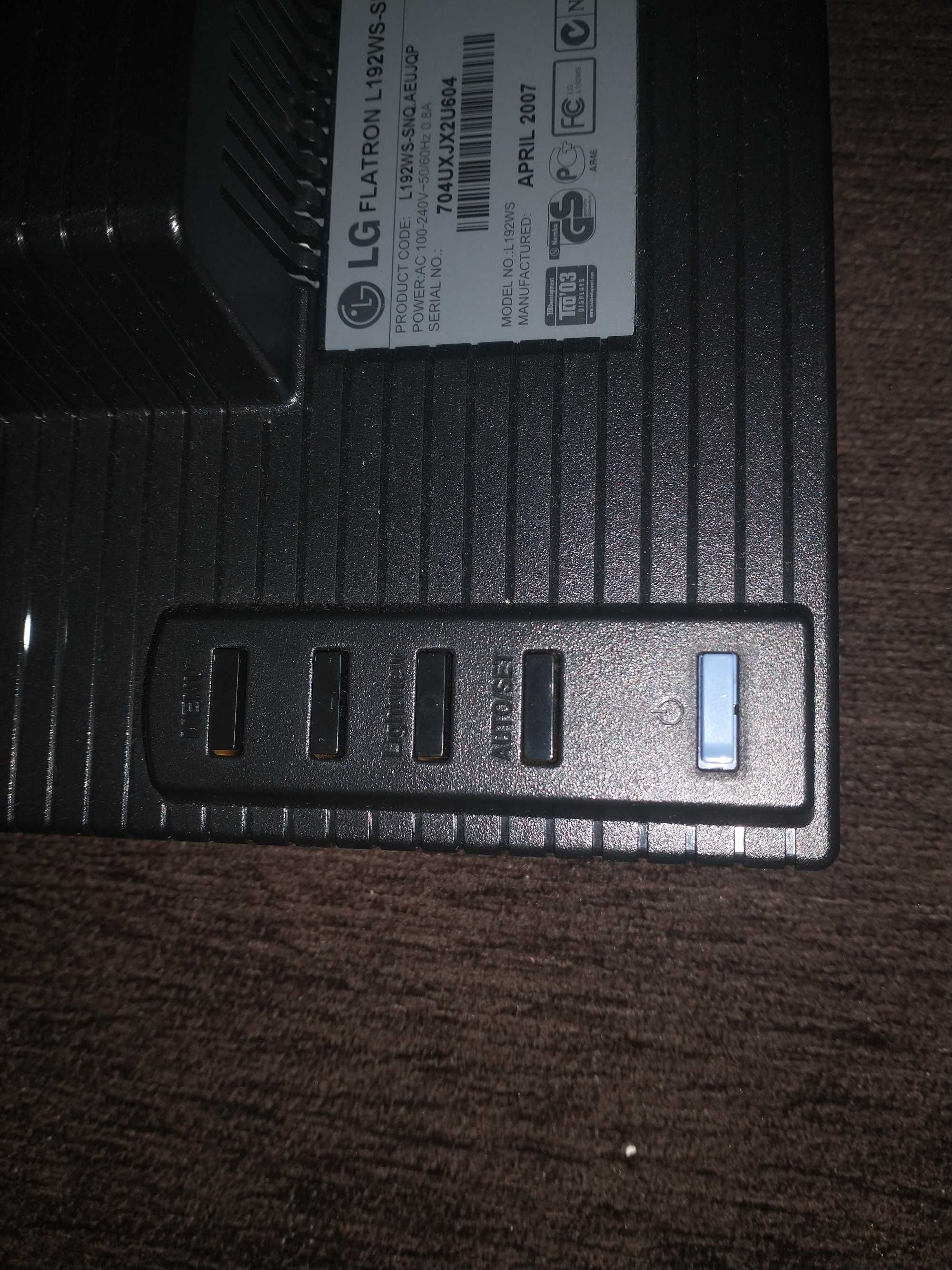 LG Monitor escritório/Ecrã escritório Flastron VGA