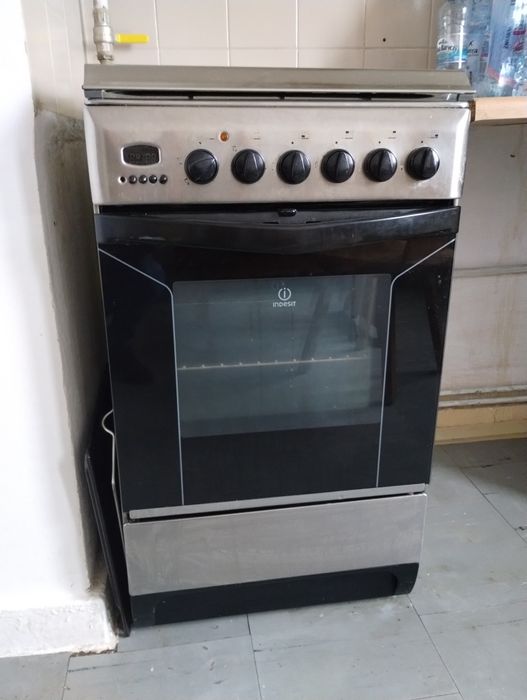 Kuchenka gazowo elektyczna Indesit