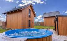 Domki na wynajem z jaccuzii