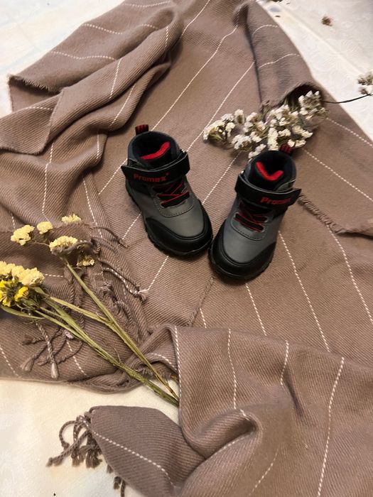 Весняні ботінки для хлопчика