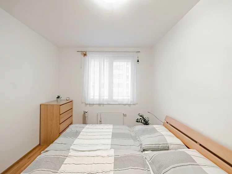 Квартира 3 кімнати 55 м² ,Прага