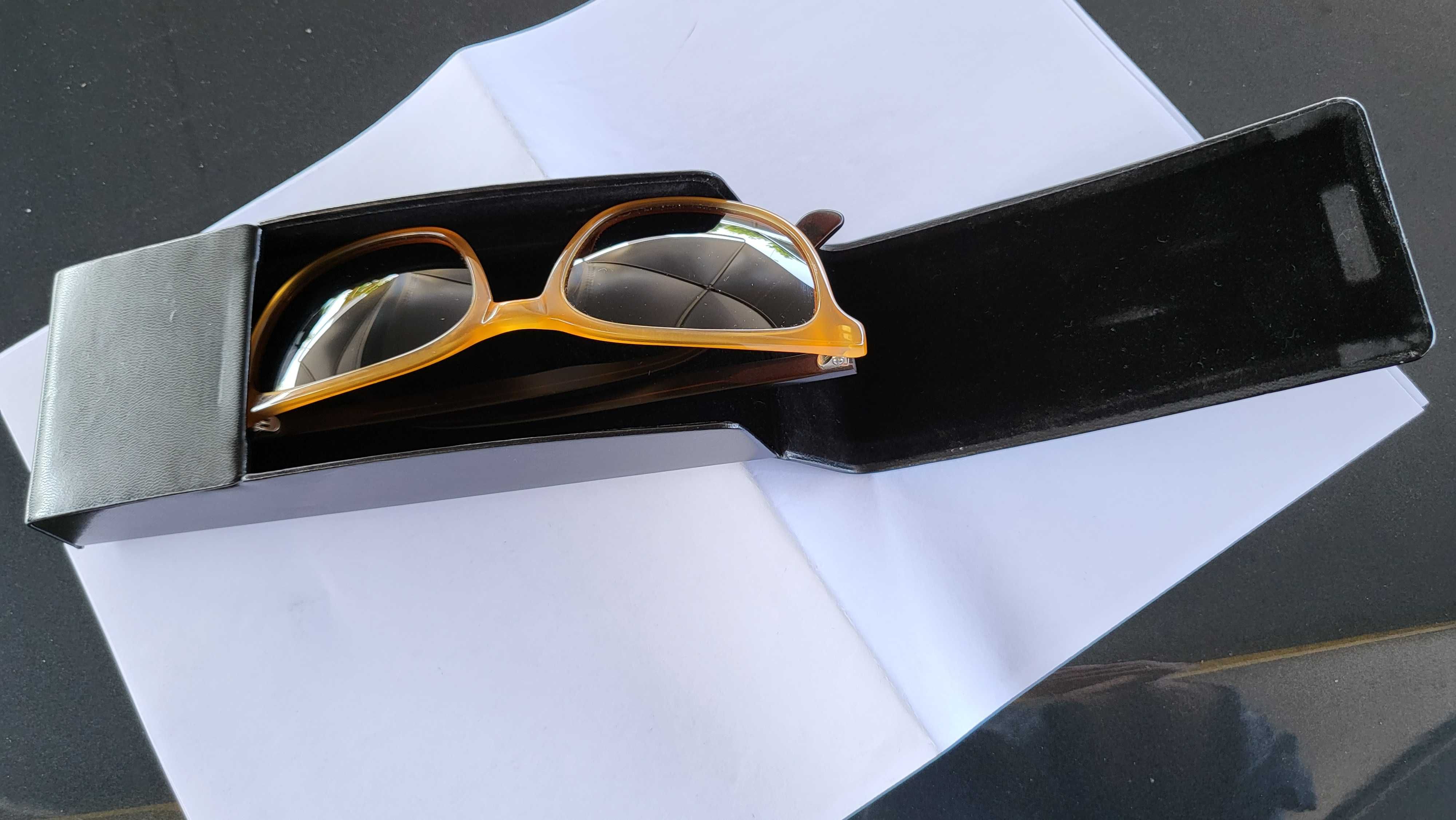 Óculos de sol Massimo Dutti