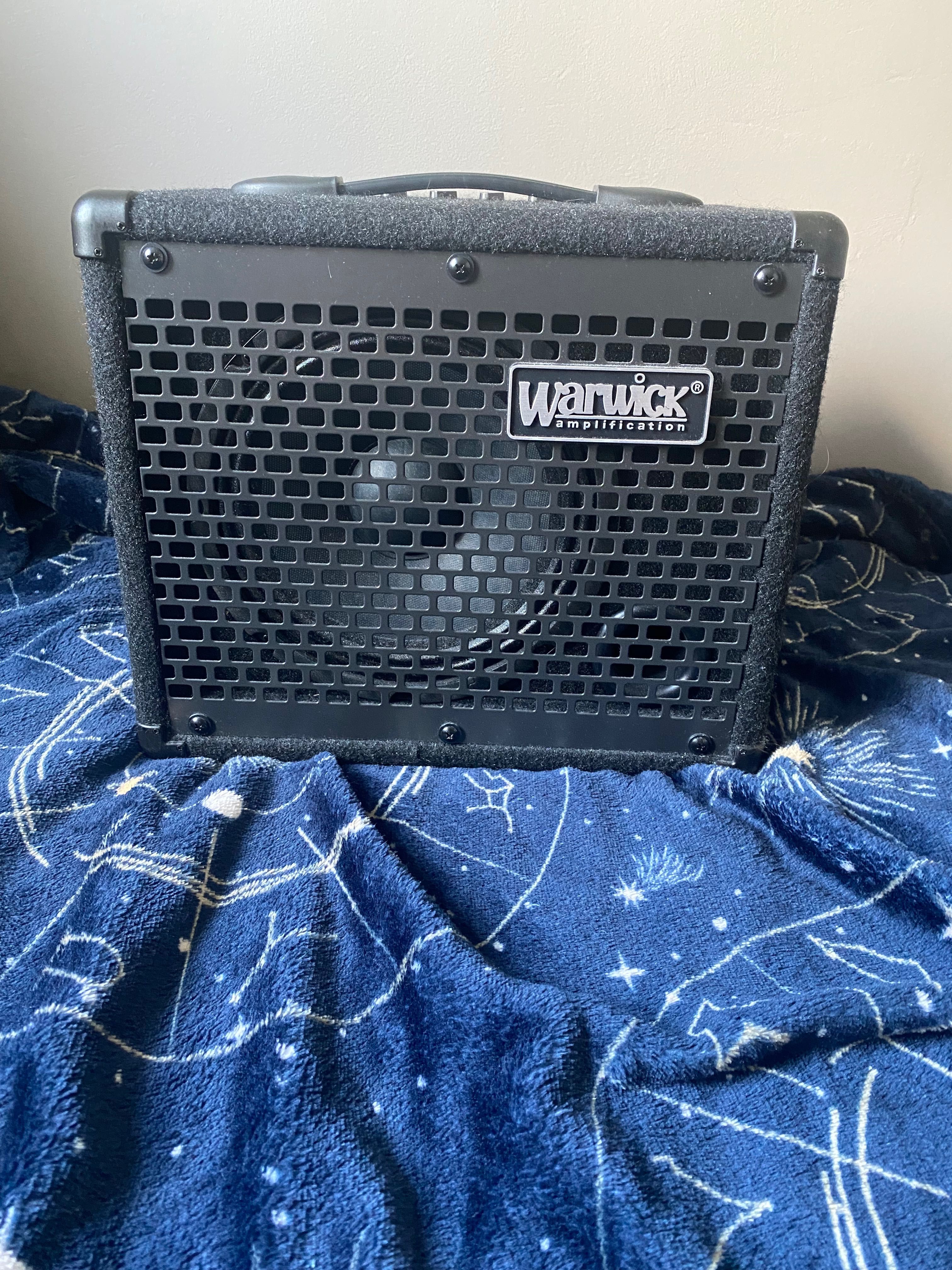 Gitara basowa Cort Action Bass PJ+wzmacniacz Warwick BC10+akcesoria