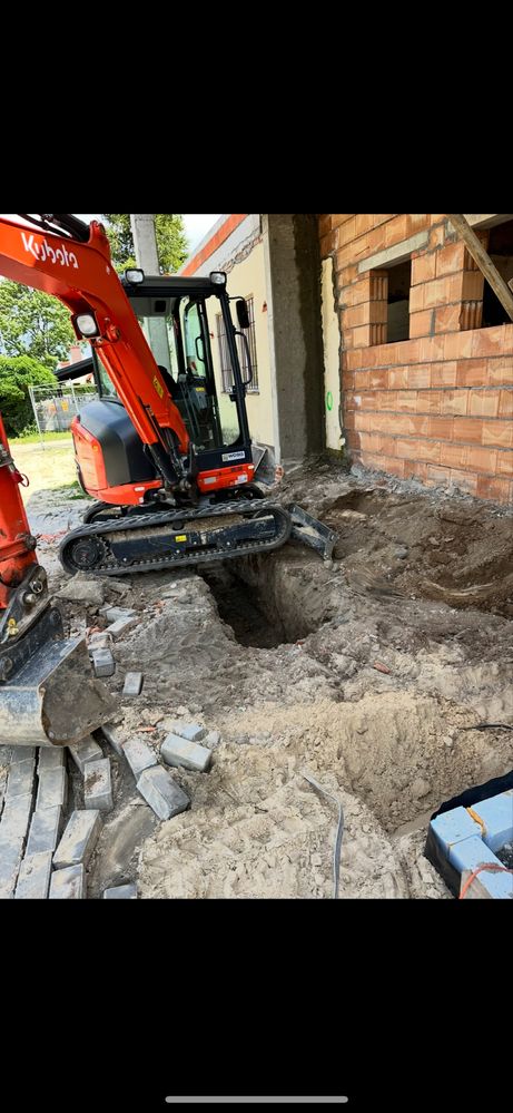 Uslugi Mini Koparka. Młot Hudrauliczny. Wyburzenia. Fundamenty