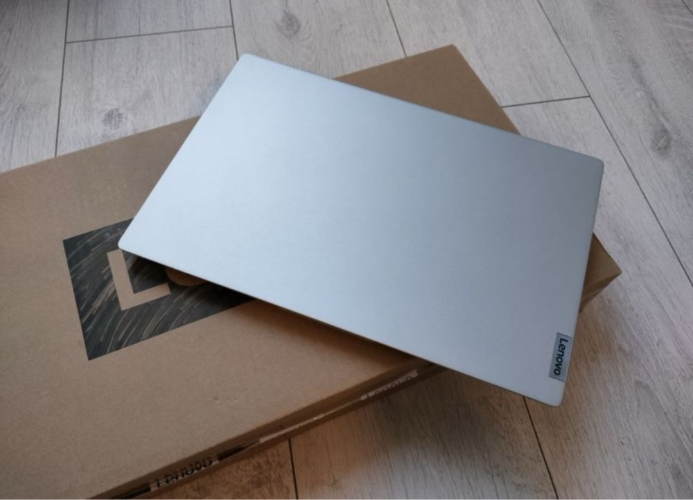 Lenovo ideapad 3 ryzen 5 laptop platinum grey